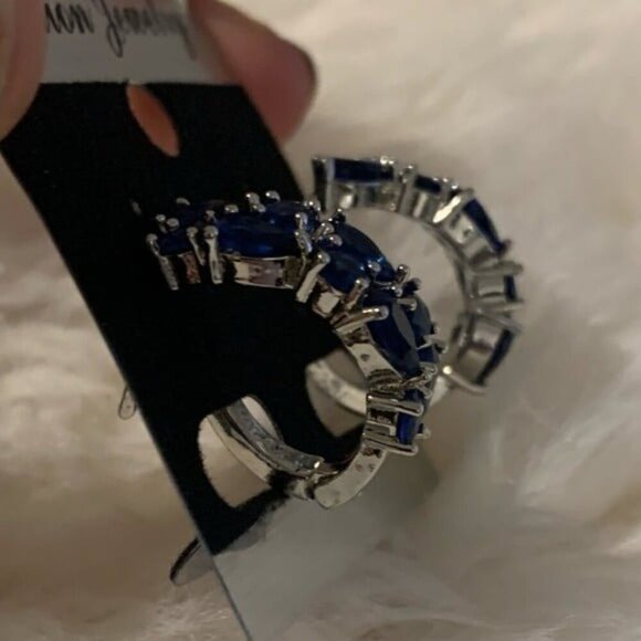 14k White Gold Plated Blue Diamond Hoop Earrings - Picture 4 of 5